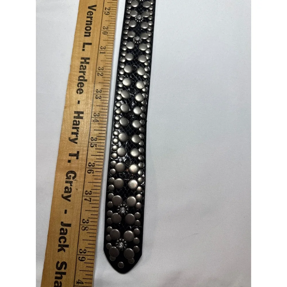 Guess Womens Black Faux Snake Studded Belt Filigree Rhinestone Buckle Size M Y2K